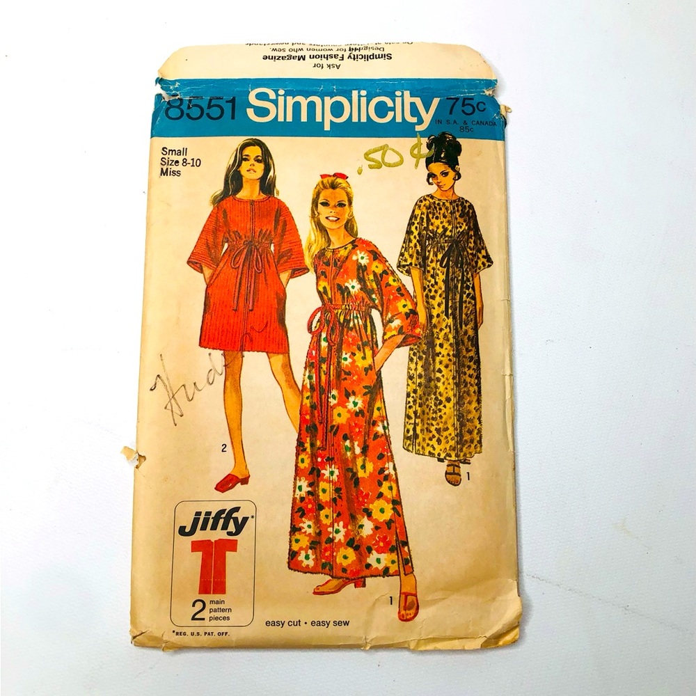 VTG 1969 Simplicity Sewing Pattern 8551 Small Size 8-10 Miss, Jiffy Robe 2 Pcs